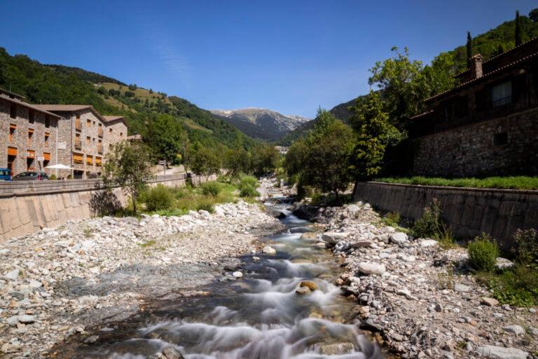Llanars, En Vall De Camprodon Vistas Montana De Frente, Ascensor, Orientacion Sur, Chimenea, Wifi, Mollo Park, Vallter, Hipica, Golf المظهر الخارجي الصورة