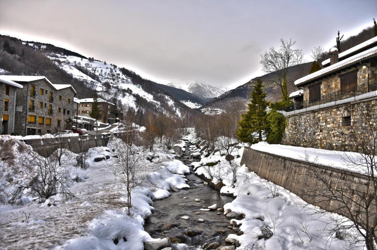 Llanars, En Vall De Camprodon Vistas Montana De Frente, Ascensor, Orientacion Sur, Chimenea, Wifi, Mollo Park, Vallter, Hipica, Golf المظهر الخارجي الصورة